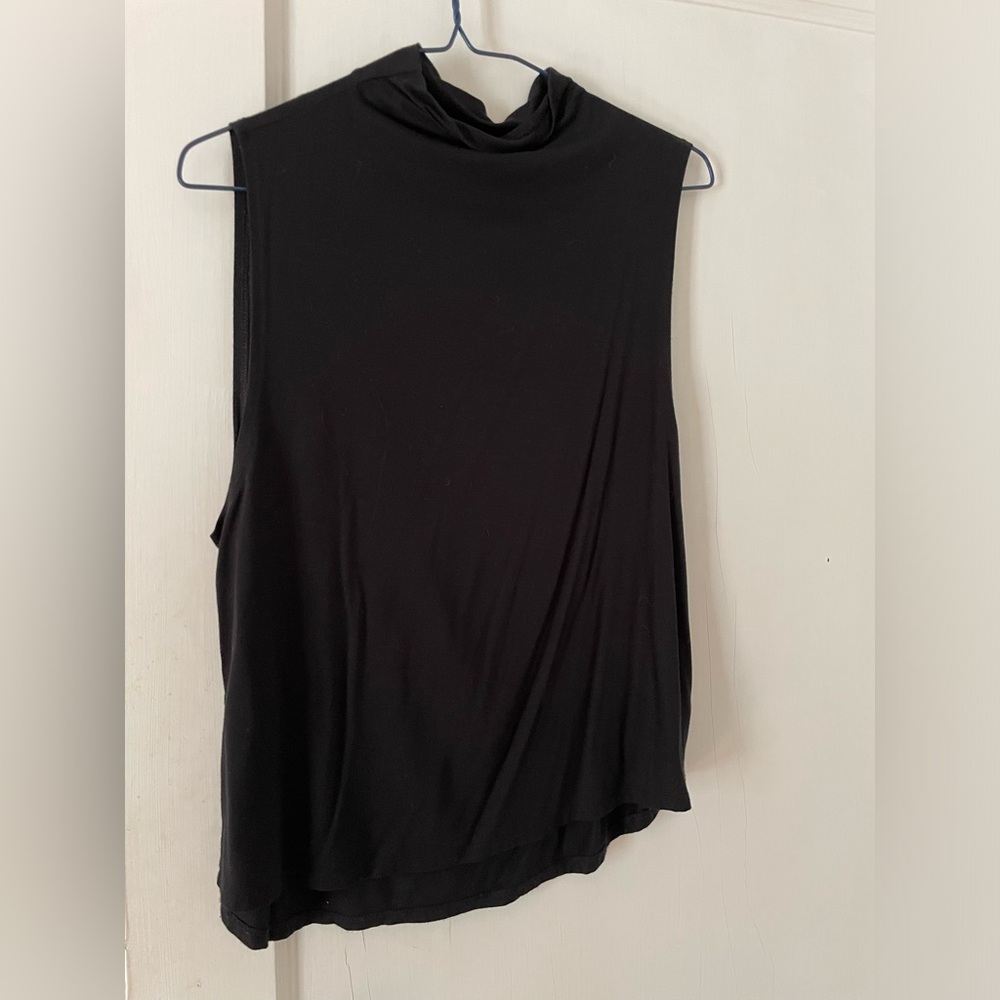 Aritzia Babaton XS black sleeveless turtle neck